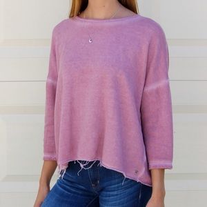 Lightweight sweatshirt